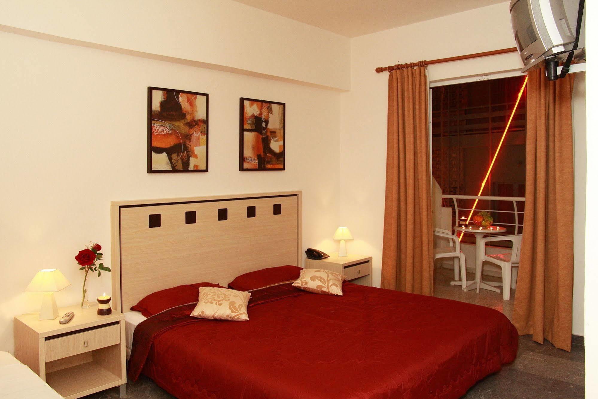 הרסוניסוס Nancy Hotel מראה חיצוני תמונה